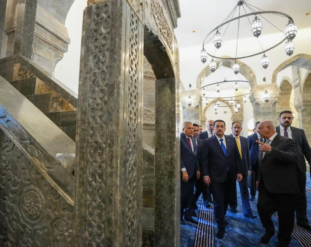 2-1024x813 رئيس الوزراء يفتتح الجامع النوري والمئذنة الحدباء بعد إعادة إعمارها في الموصل