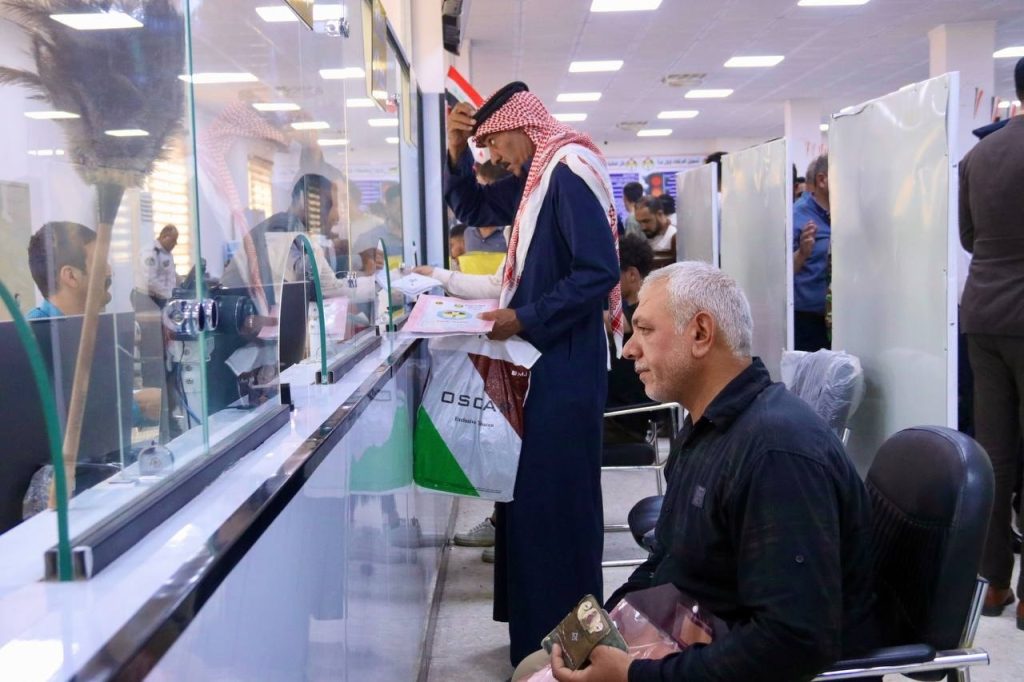 4-5-1024x682 محافظ نينوى يتابع عمل مديرية المرور في أيمن الموصل ويوجه بتوسيع خدمات الفحص