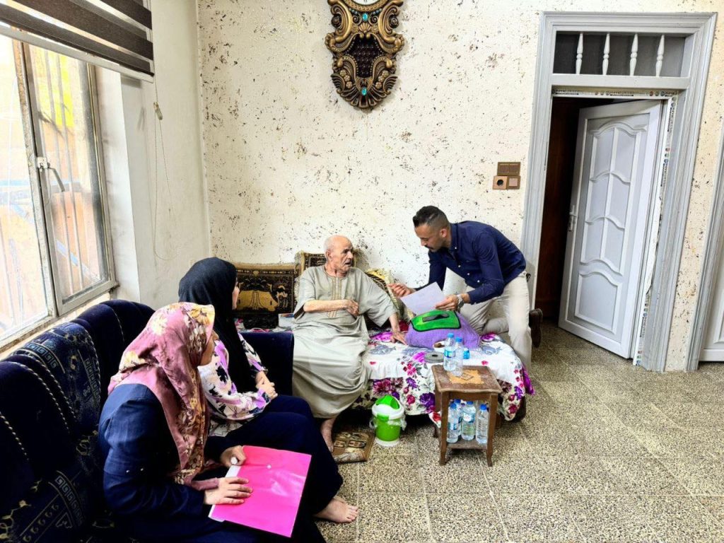 ديوان-1-1024x768 ديوان المحافظة يسرّع إجراءات صرف منح الشهداء ويوصلها إلى منازل ذويهم