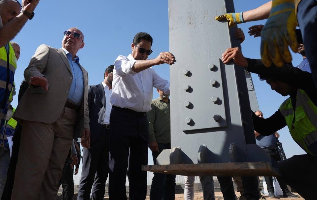ملعب-2-1024x646 الدخيل : يتفقد مشروع ملعب الموصل المركزي ويشرف على بدء تثبيت الهيكل الحديدي بمواصفات عالمية