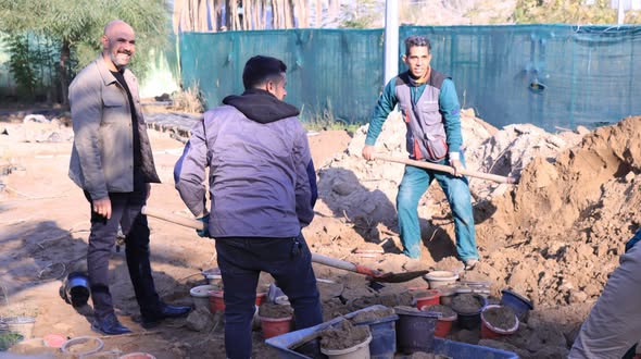 1-6 مشتل الموصل يوزع أكثر من 118 ألف شجيرة لتعزيز الرقعة الخضراء