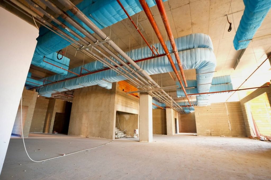 2-8-1024x682 نينوى تحقق تقدمًا كبيرًا في مشروع مستشفى بعشيقة