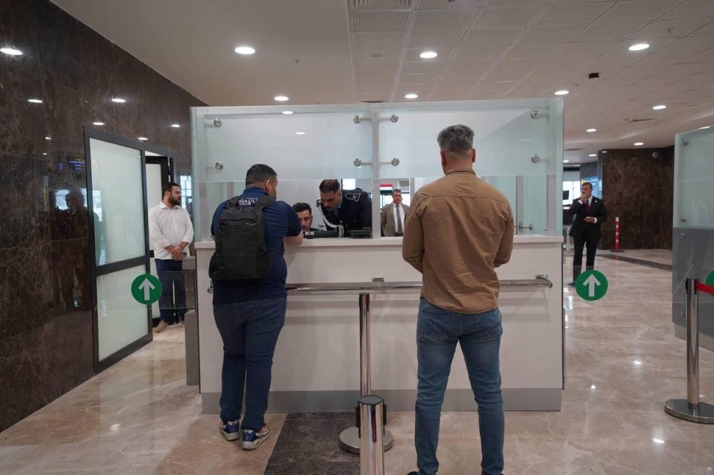23-1024x682 انطلاق أولى الرحلات الداخلية من مطار الموصل الدولي بعد إعادة التأهيل