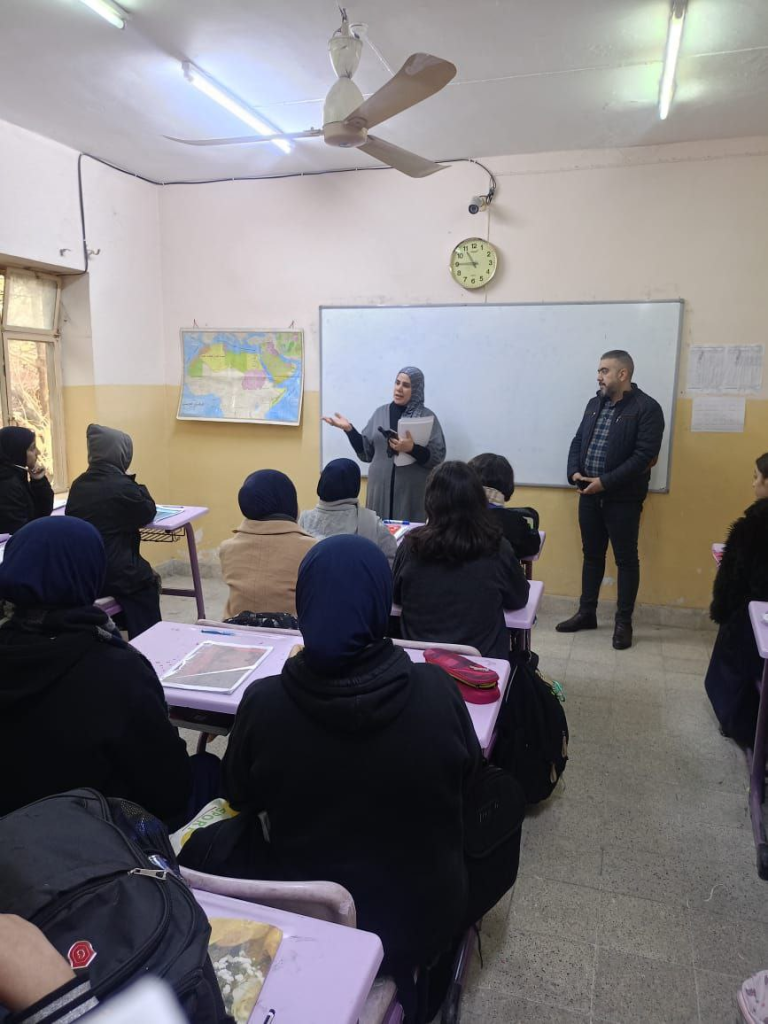 image-16-768x1024 ضمن حملة الـ 16 يومًا.. وحدة شؤون المرأة في مجاري نينوى تستهدف المدارس ببرامج توعوية