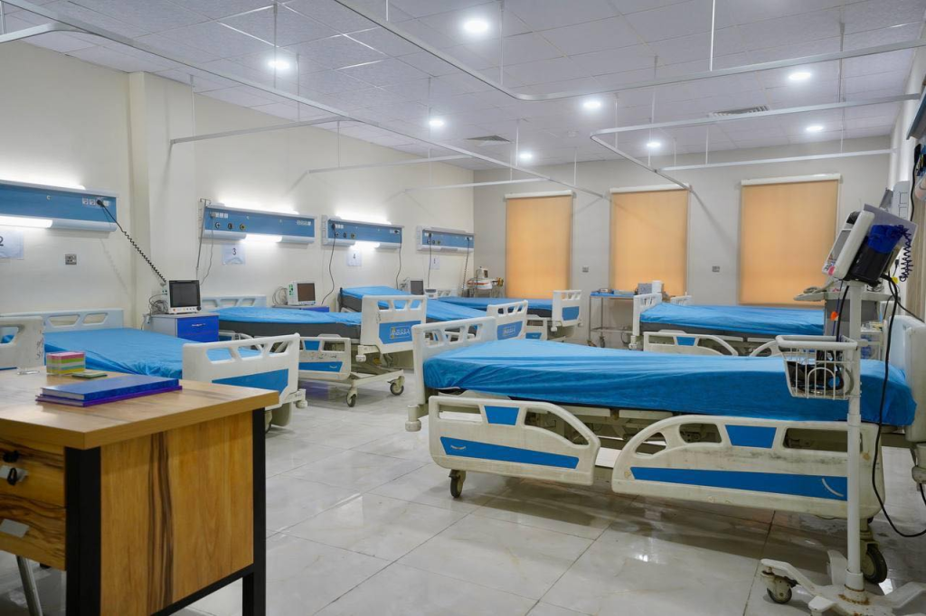 image-3-1024x682 نينوى تفتتح بناية الخدّج والنسائية بمجمع الخنساء الطبي بعد إعمارها وتأهيلها