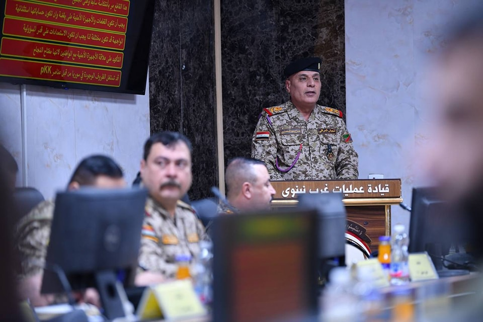 image-51 محافظ نينوى يترأس مؤتمرًا أمنيًا موسعًا لتأمين حدود نينوى الغربية مع سوريا