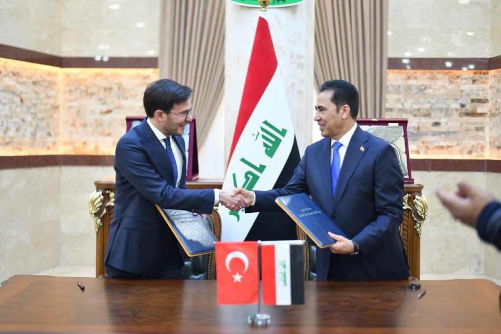 تفاهم-1024x683 تعاون شامل بين العراق وتركيا..نينوى وتوكات توقعان مذكرة تفاهم في مجالات حيوية