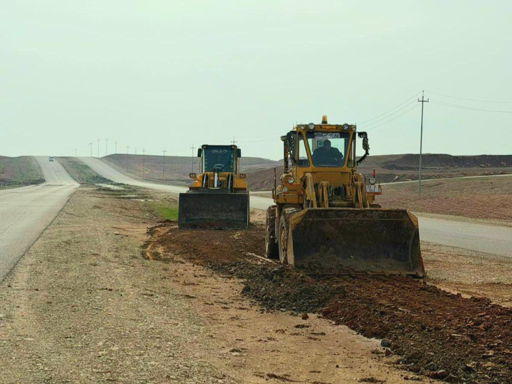 image-15-1024x768 ثورة الإعمار تصل غرب نينوى.. البدء بتطوير وتأهيل طريق تقاطع زمّار بإتجاه ربيعة
