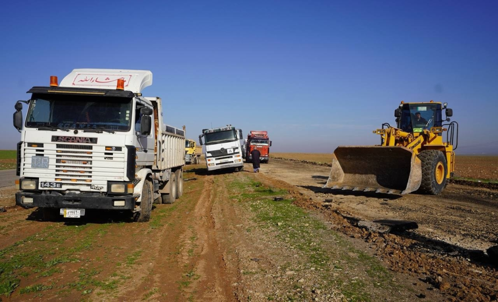 image-43-1024x621 تأهيل طريق مفرق حگنة - ربيعة تمهيدًا لإفتتاح المنفذ الحدودي