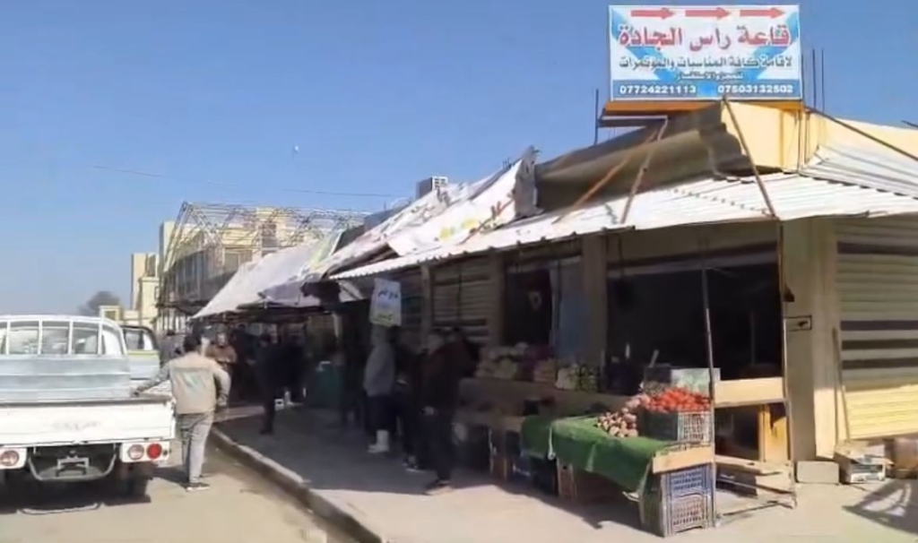 image-51-1024x606 بلدية الموصل تزيل التجاوزات والبسطات العشوائية في المدينة القديمة