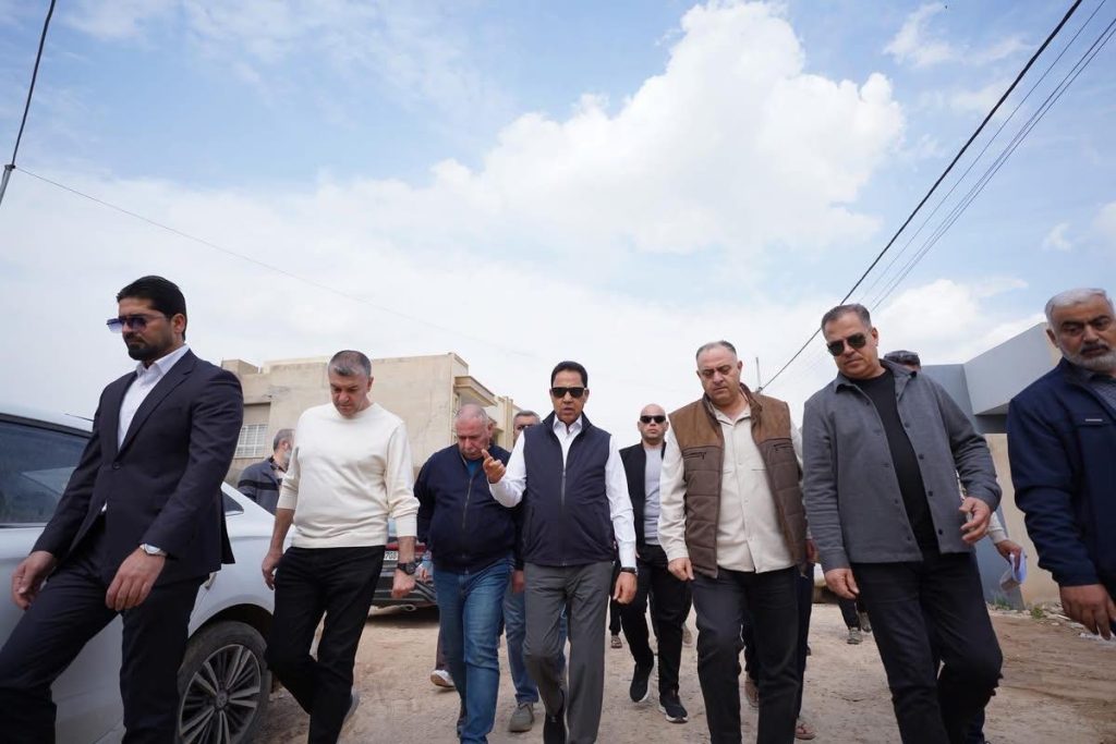 3-1024x683 وداعًا للأزقة الترابية.. "إعمار نينوى" يُغير وجه منطقة الفلاح الثانية في حملة كبرى