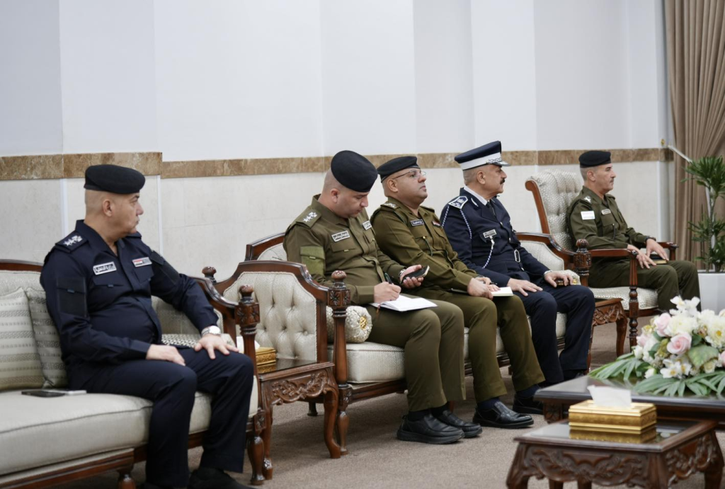 image-108-1024x691  اجتماع موسع يربط بين استقرار الوضع الأمني واستمرار مشاريع الإعمار في المحافظة