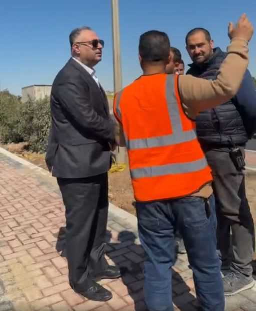 الاغا-2.jpgمضغوط-بالشارع البلدية تؤهل "الشارع الأخضر" والآغا يبشر بحملة لتعبيد طرق الأحياء الداخلية