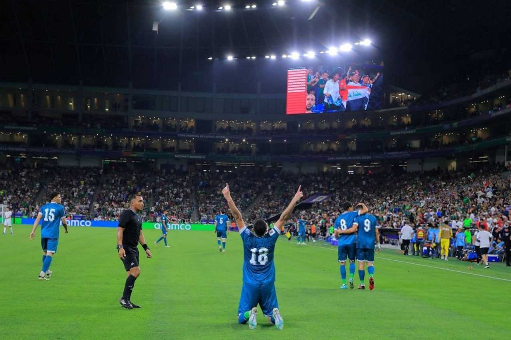 اسود-2.jpgمضغوط-1024x682 العراق إلى مونديال 2026.. نهاية انتظار 40 عاماً تُكتب بهدفين وتُحسم بقلوبٍ صامدة