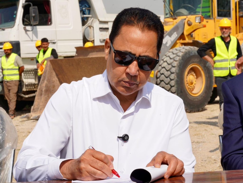 1-15-1024x772 انطلاق ثورة إعمار الطرق في نينوى: بدء تأهيل طريق الموصل–كسك من بوابة الشام