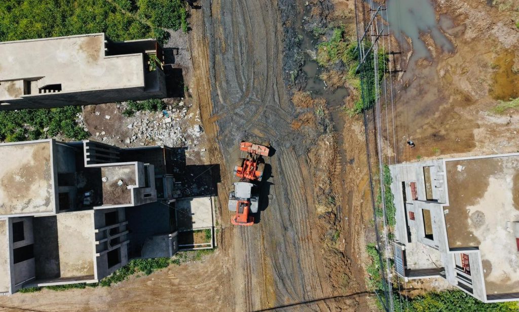 1-4-1024x616 الدخيل يُوجّه برفع وتيرة الإعمار في حي الشيماء وتأهيل الشوارع المتاخمة لشارع 40