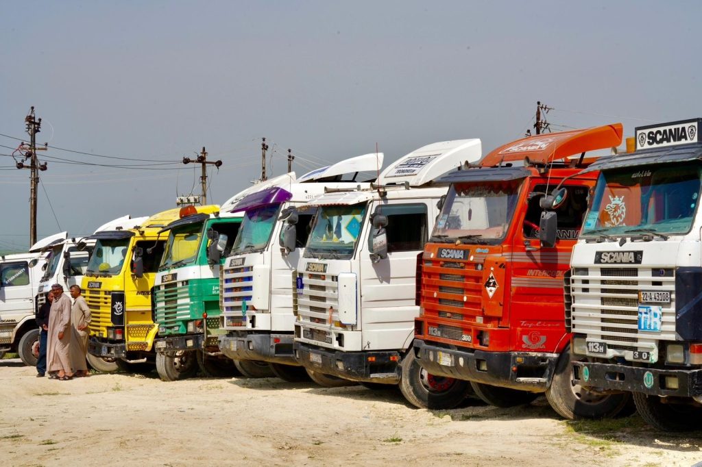 2-11-1024x682 انطلاق ثورة إعمار الطرق في نينوى: بدء تأهيل طريق الموصل–كسك من بوابة الشام