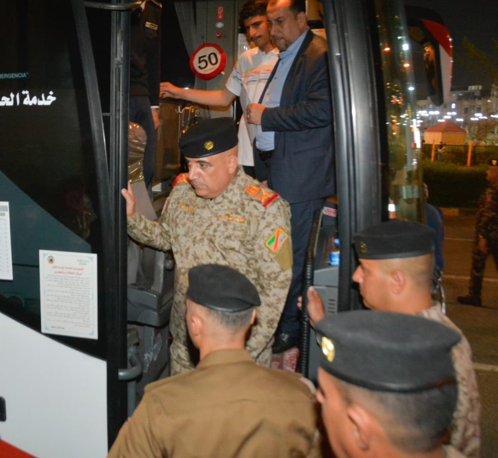 2-13-1024x941 الموصل تُودع أولى وجبات الحجاج المتوجهة إلى الديار المقدسة