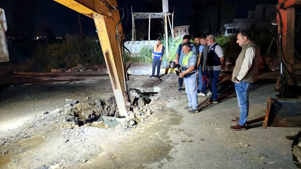 2-14-1024x576 المباشرة بتنفيذ خط مجاري حي العربي لتعزيز البنية التحتية قرب مجمع العوالي