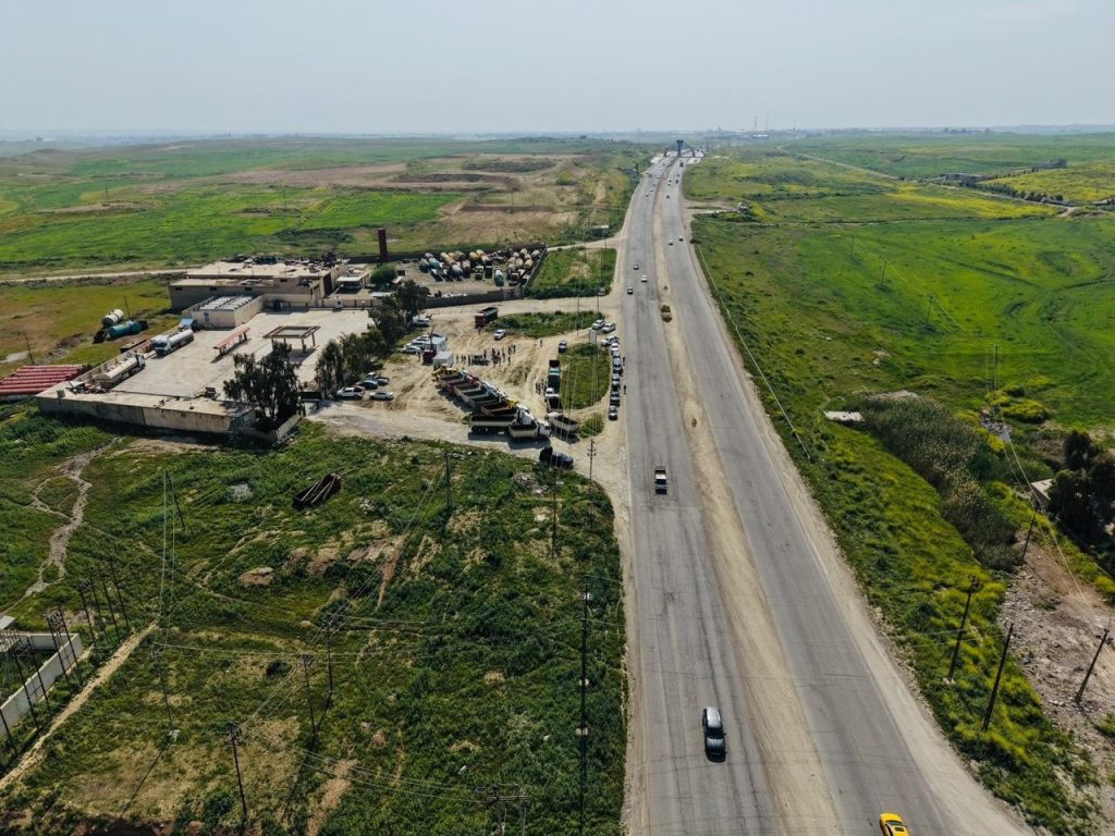 55-1-1024x768 انطلاق ثورة إعمار الطرق في نينوى: بدء تأهيل طريق الموصل–كسك من بوابة الشام