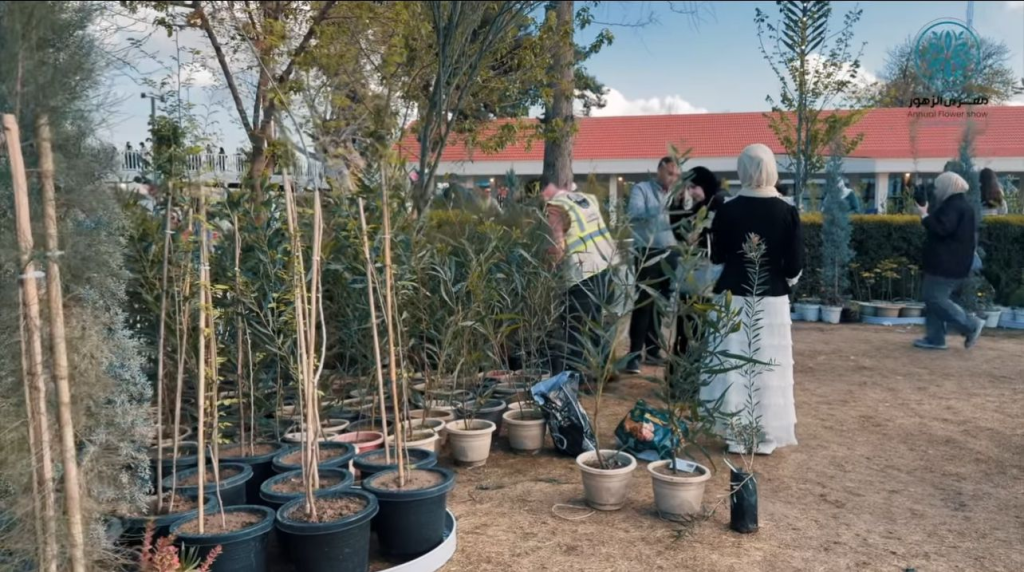 image-26-1024x572 بلدية الموصل تُطلق حملة توزيع 3000 شجرة دعمًا للبيئة والتشجير في المدينة