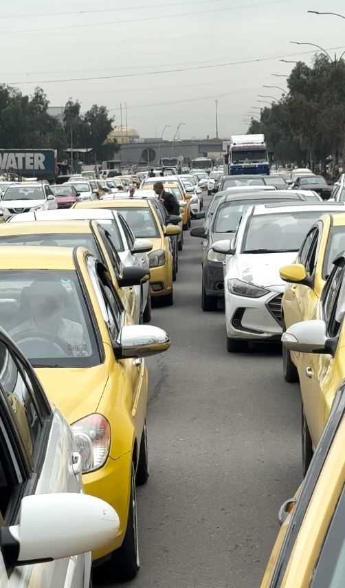 بنزين-2.jpgمضغوطة 310 آلاف لتر خارج الحصة.. أزمة البنزين تتصاعد في نينوى والطوابير تكشف الخلل