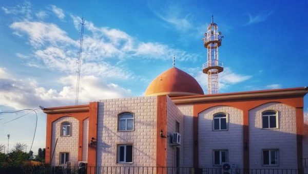 ١٦ ألف كيلو من اللحوم تصل للمستحقين.. إنجاز مشروع الأضاحي بجهود شبابية وخيرية في الموصل