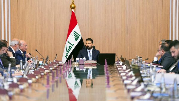 في إطار تعزيز الشفافية وتحسين الأداء الخدمي في مؤسسات الدولة .. الزيدي يوجه باشراك المواطن في الرقابة