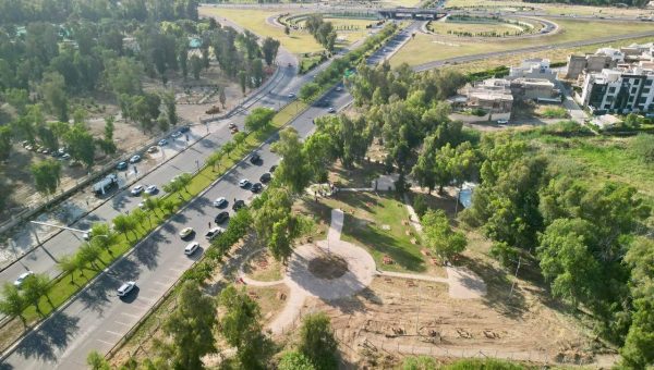 الأنواء الجوية: انخفاض بدرجات الحرارة وفرص لأمطار متفرقة