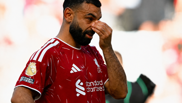 بعد سنوات المجد.. ليفربول يبحث عن وريث محمد صلاح