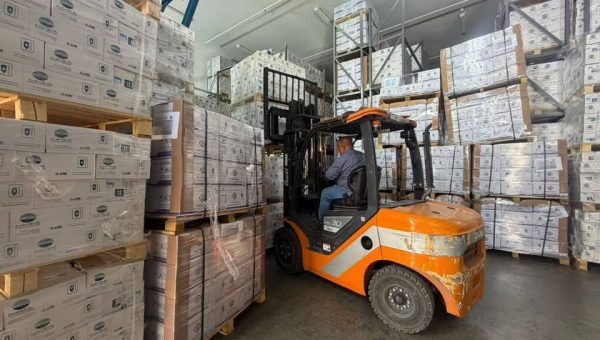 الصحة تُجهز نينوى بشحنات من المحاليل الوريدية والمستلزمات المحلية