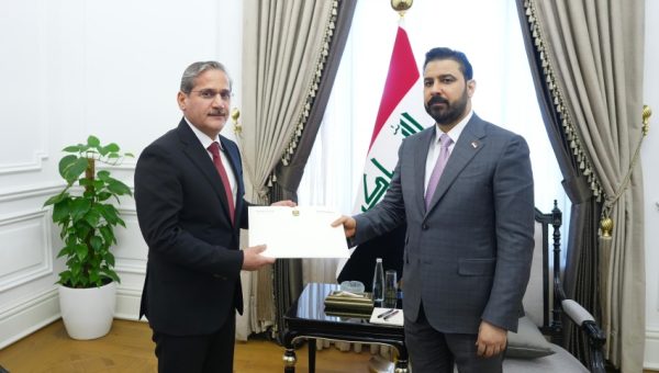 رئيس الوزراء العراقي يُبادر بتقديم كشف ممتلكاته