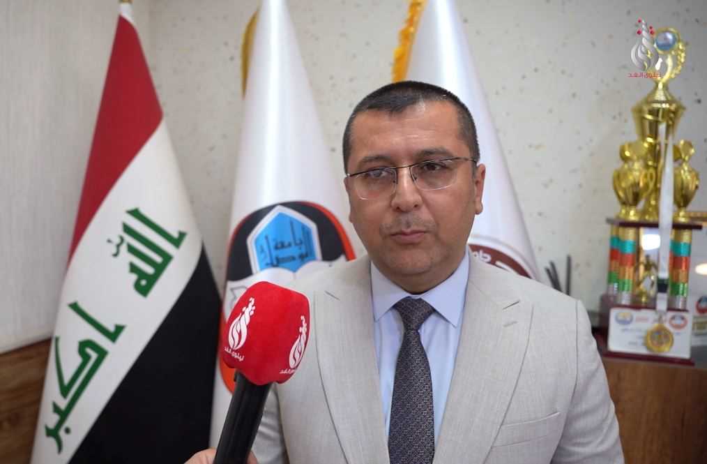 العميد-الهندسة.jpgمضغوطة كلية الهندسة بجامعة الموصل تنجح بابتكار روبوت ذكي لتنظيف البحيرات والأنهر