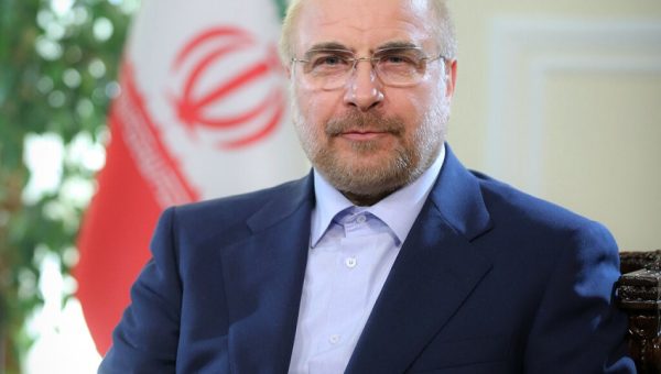الشورى الإيراني يُجدد ثقته في قاليباف لرئاسة البرلمان وسط تحديات إقليمية
