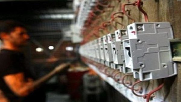 أصحاب المولدات الأهلية في نينوى يلوّحون بالإضراب