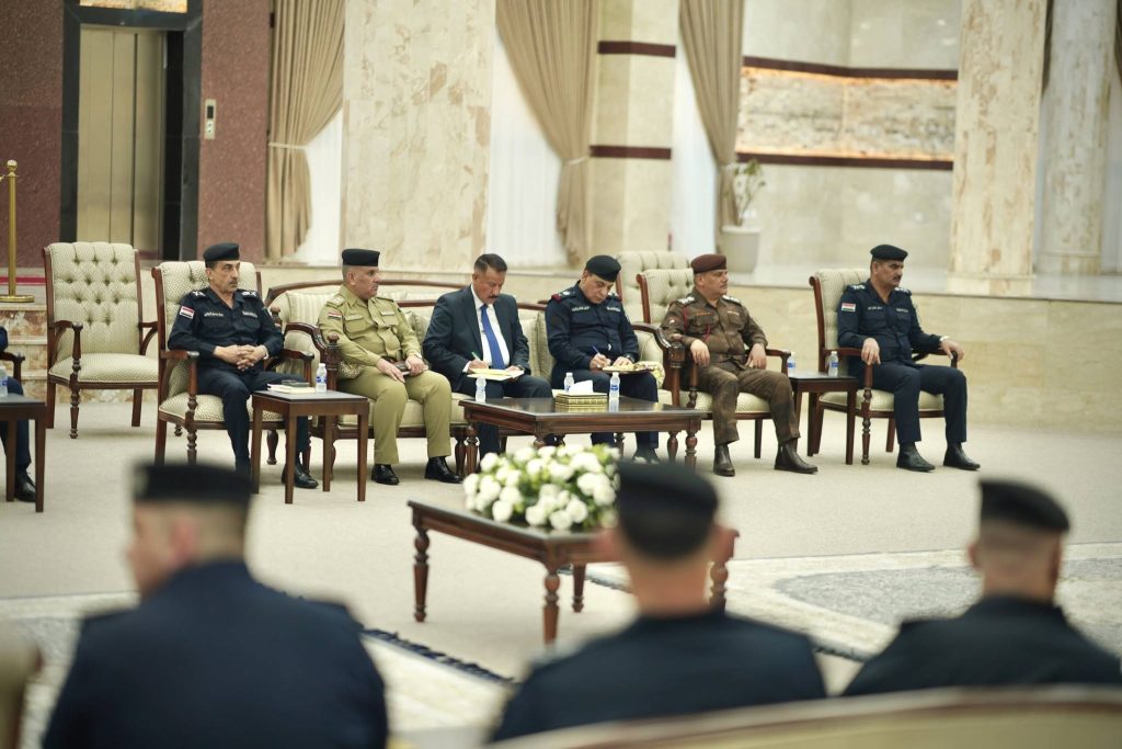1-4-1024x683 الدخيل يبحث مع وكيل الداخلية تعزيز أمن نينوى وحماية إعمارها