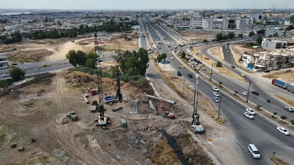 2-1024x576 تقدم ملحوظ في أعمال المرحلة الأولى لإنشاء مجسر الصابرين وفتح طرق بديلة لفك الإختناقات