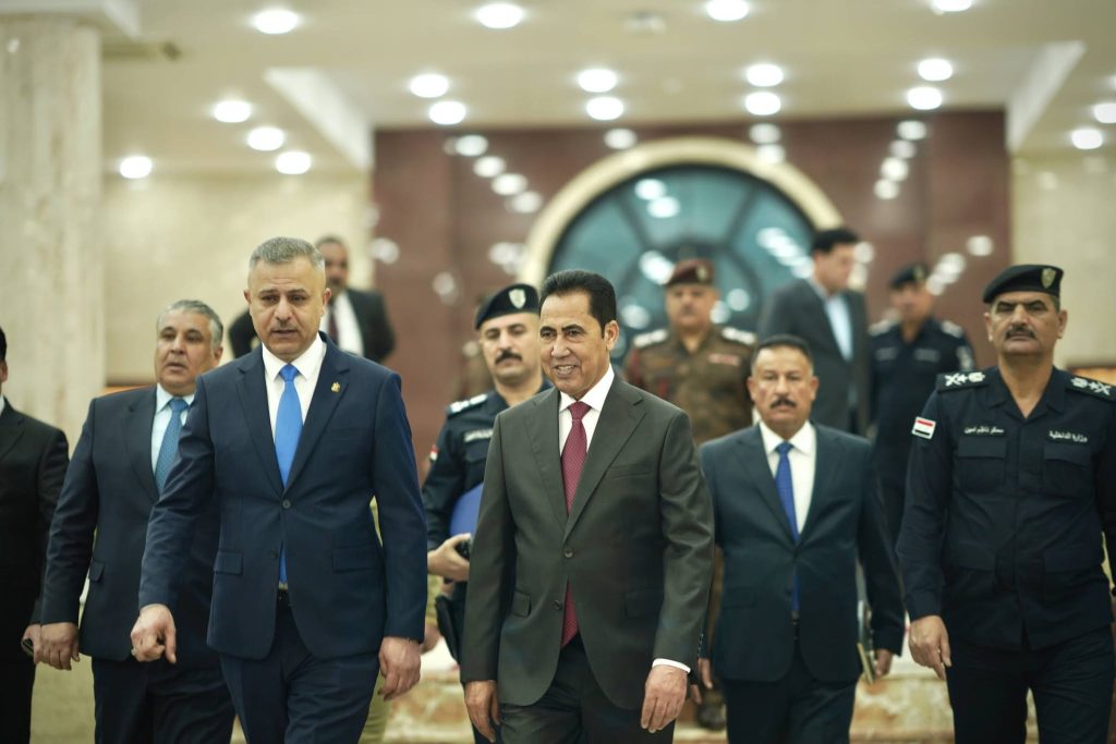 2-3-1024x683 الدخيل يبحث مع وكيل الداخلية تعزيز أمن نينوى وحماية إعمارها