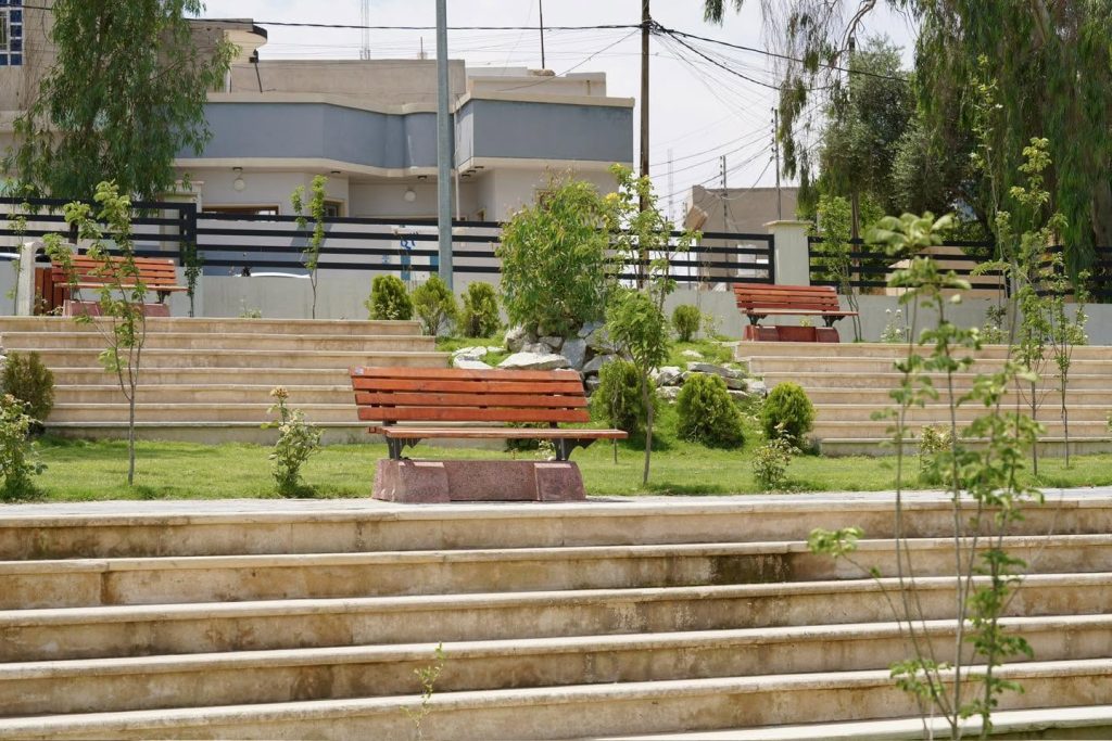 718238141_1477405444070145_3480134578900024876_n-1024x683 من أرض جرداء إلى متنفس ترفيهي في الموصل