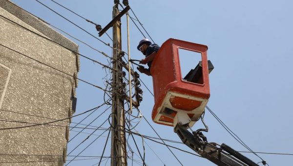 ضعف الكهرباء يفاقم معاناة أهالي ناحية الشمال في سنجار.. تلف للأجهزة ومطالبات بحلول عاجلة