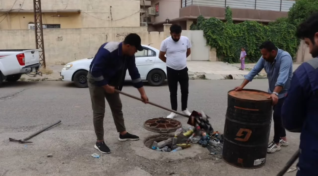 image-155-1024x568 حملة واسعة لتنظيف وصيانة مجاري حي العامل بالجانب الأيمن