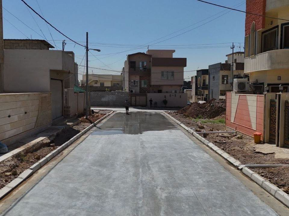 image-162 أعمال الإعمار لا تتوقف.. تواصل صب وتأهيل شوارع منطقة الفلاح الثانية في أيسر الموصل