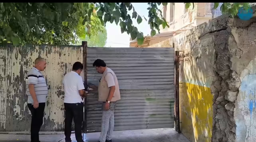 image-176-1024x569 بلدية الموصل تستمر بشن الحملة الأمنية لإغلاق الورش والمحال الصناعية وسط الأحياء السكنية