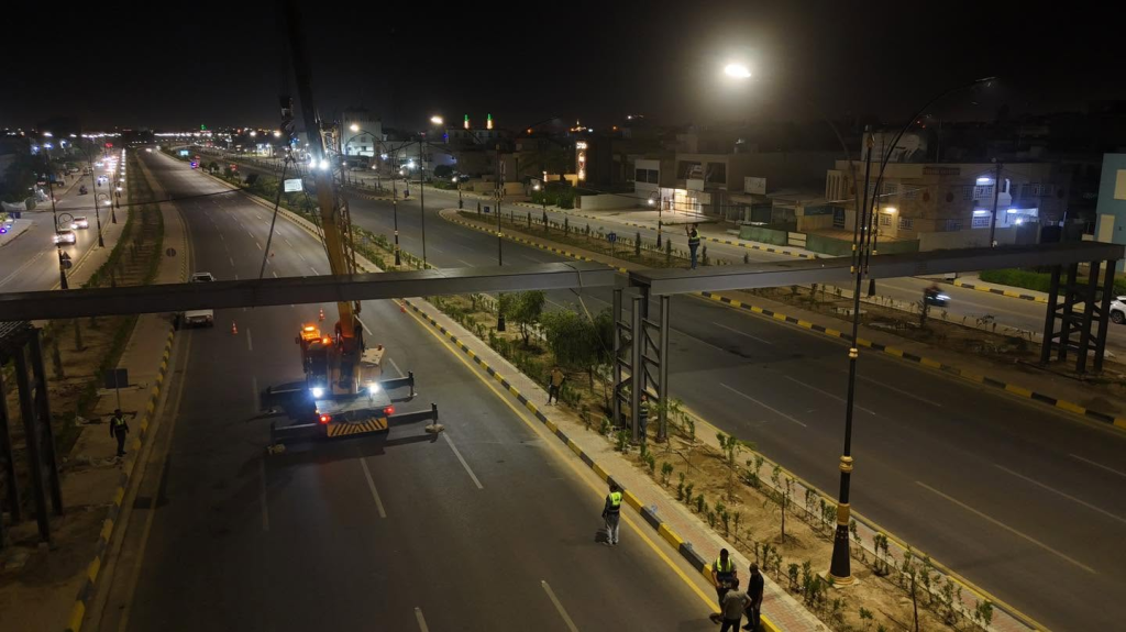 image-62-1024x575 لتأمين عابري طريق الموصل وكبح الحوادث: المباشرة بنصب جسر مشاة حيوي