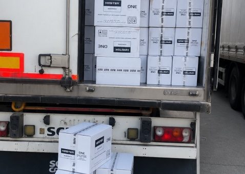 إحباط تهريب شحنة سجائر ضخمة وضبط 4 شاحنات في عملية نوعية لجمارك المنطقة الوسطى