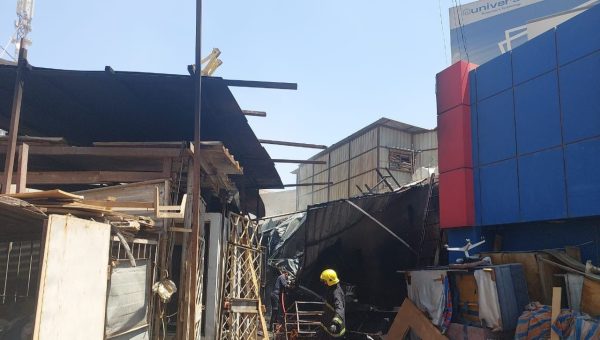 تحقيق عاجل بعد إخماد حريق التهم مولدات ومحال تجارية بالكرادة وإنقاذ ثلاثة أشخاص