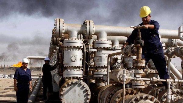 خسائر ثقيلة للنفط العراقي.. خام البصرة يهبط بنحو 8%