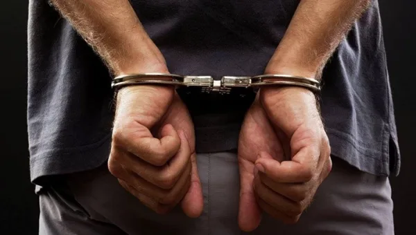 تفكيك شبكة للإقراض الوهمي احتالت على عشرات المواطنين في الديوانية وثلاث مدن أخرى