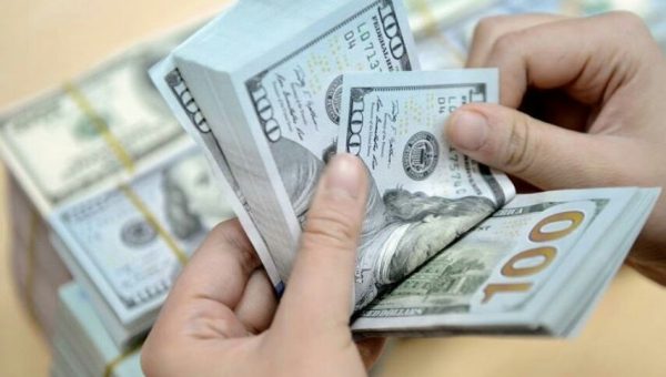 الدولار يضرب أسواق بغداد والمحافظات وأربيل ويُزلزل أسعار الصرف الصباحية