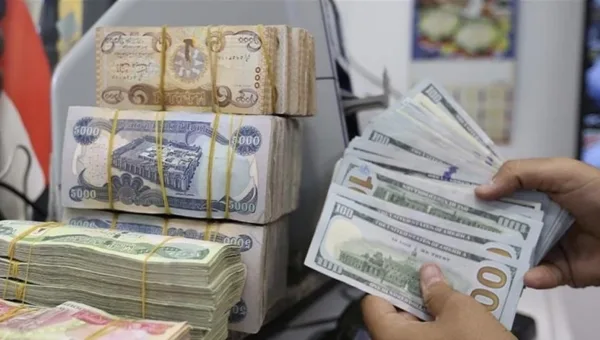 الدولار يقفز مجددًا ويجتاح بورصات العراق من بغداد إلى البصرة